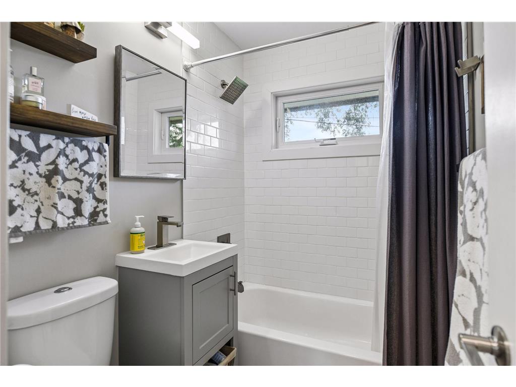 1660 Melrose Avenue Saint Louis Park MN 55426 7101981 image6