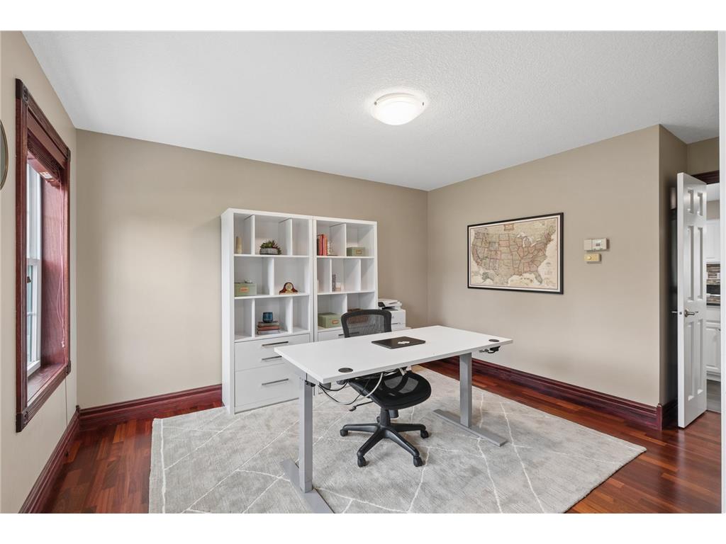 16605 43rd Avenue N Plymouth MN 55446 7072099 image16