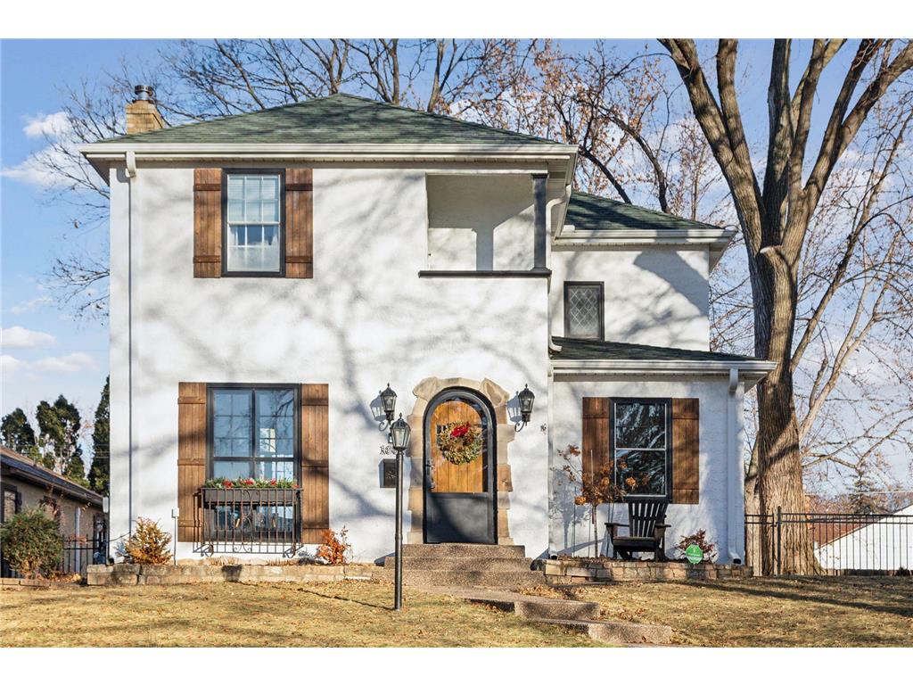 1661 Hillcrest Avenue Saint Paul MN 55116 6643001 image1