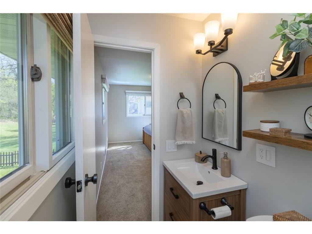 1661 Hilo Avenue N Oakdale MN 55128 7062465 image14