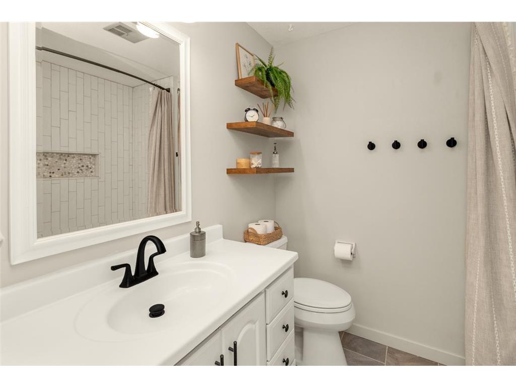 1661 Hilo Avenue N Oakdale MN 55128 7062465 image15