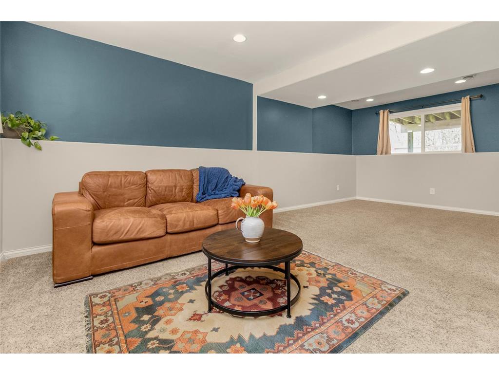1661 Hilo Avenue N Oakdale MN 55128 7062465 image21