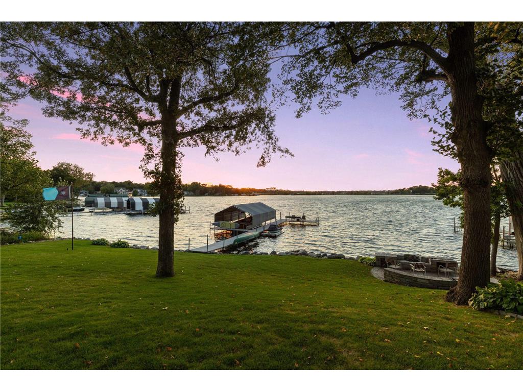 16612 Grays Bay Boulevard Minnetonka MN 55391 - Lake Minnetonka 6640642 image1