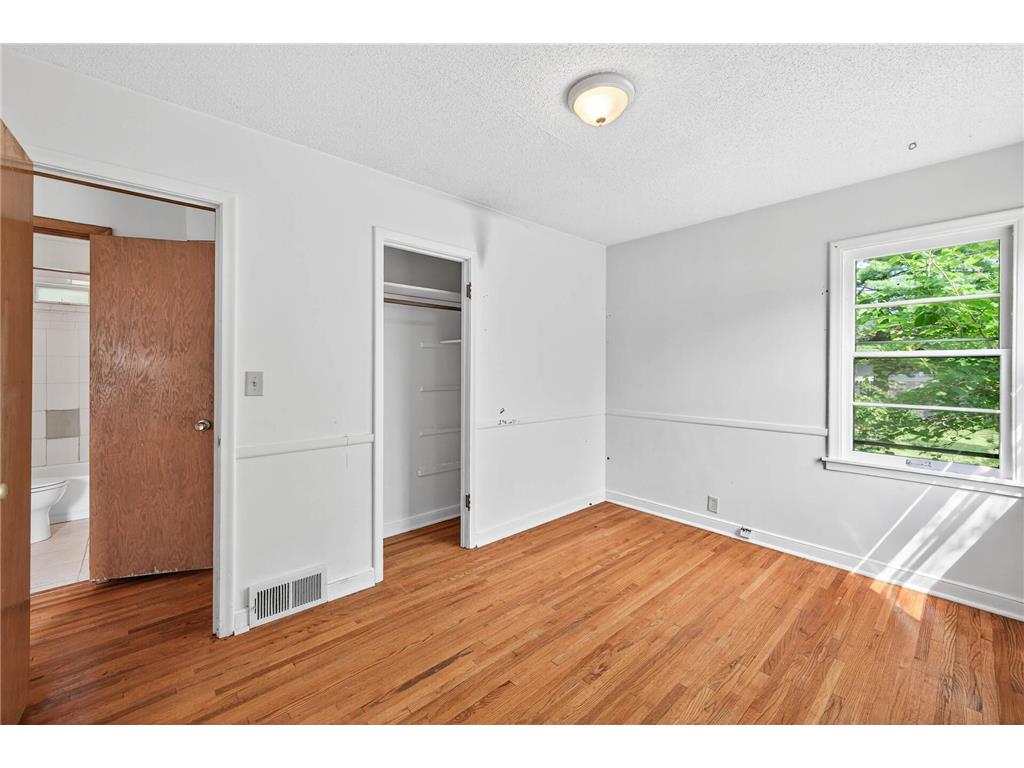 16612 Minnetonka Boulevard Minnetonka MN 55345 6769401 image13