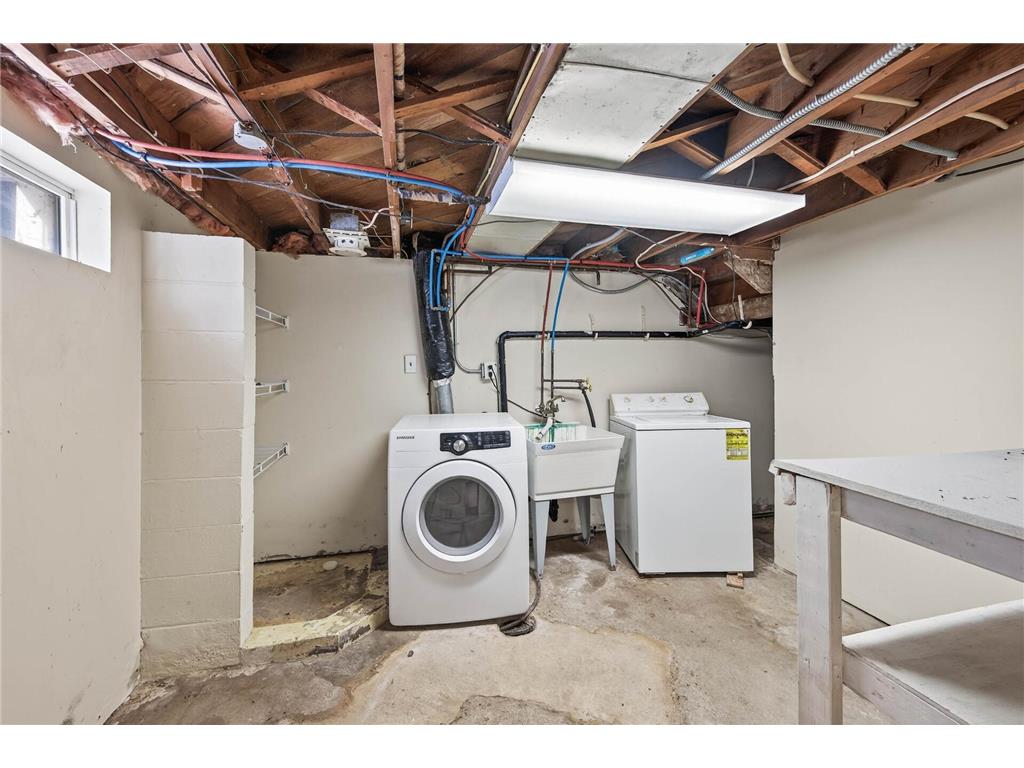 16612 Minnetonka Boulevard Minnetonka MN 55345 6769401 image19