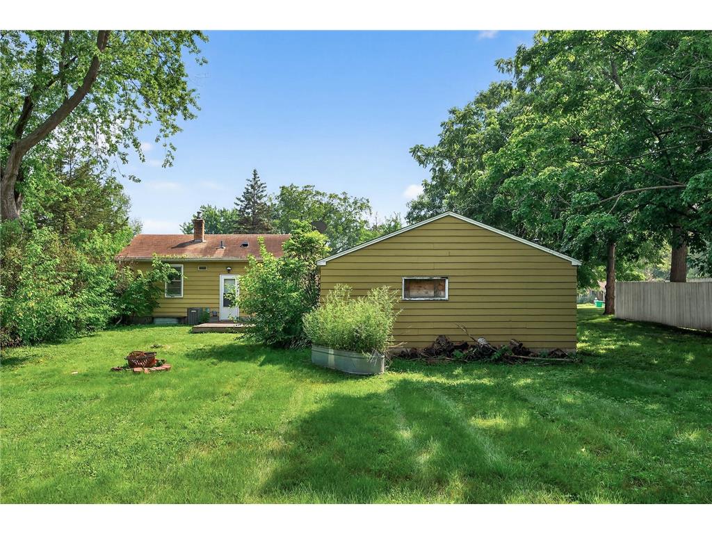 16612 Minnetonka Boulevard Minnetonka MN 55345 6769401 image23