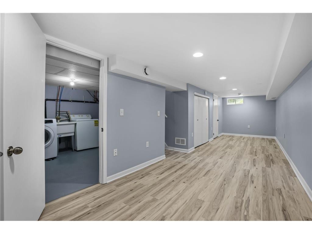 16612 Minnetonka Boulevard Minnetonka MN 55345 7071644 image20