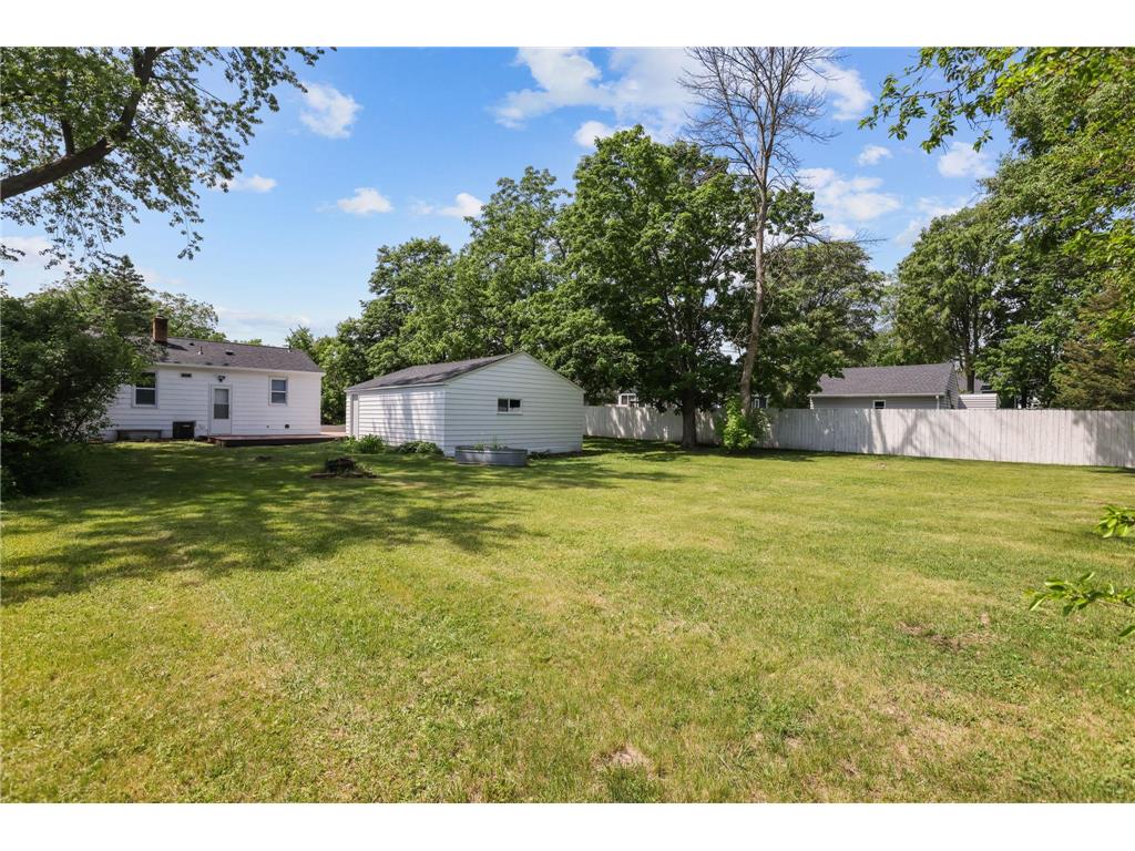 16612 Minnetonka Boulevard Minnetonka MN 55345 7071644 image23