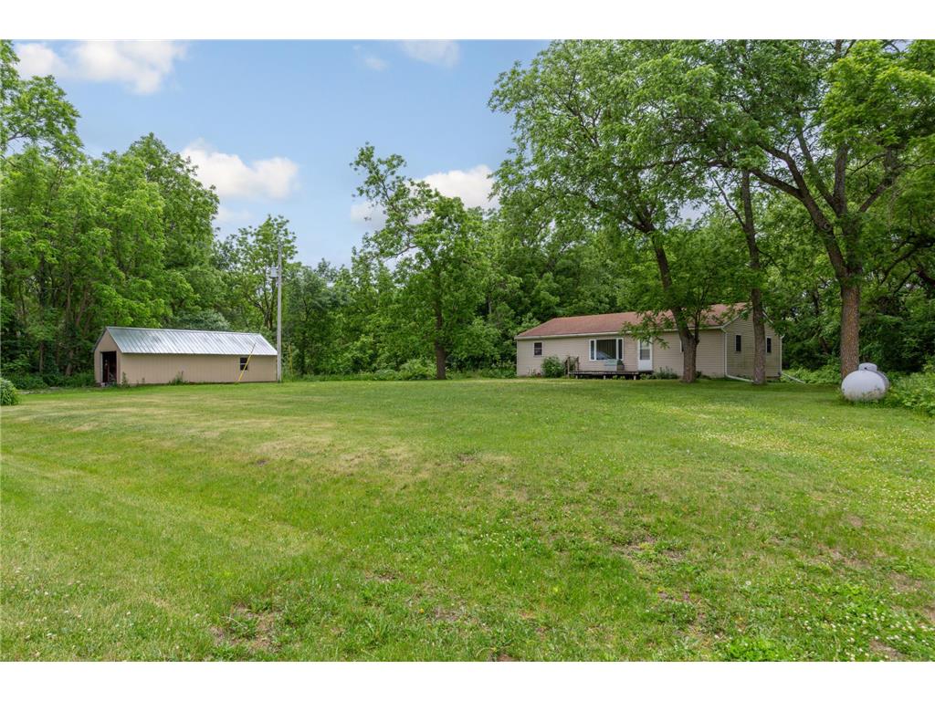 16616 260th Avenue New Richland MN 56072 7074319 image1