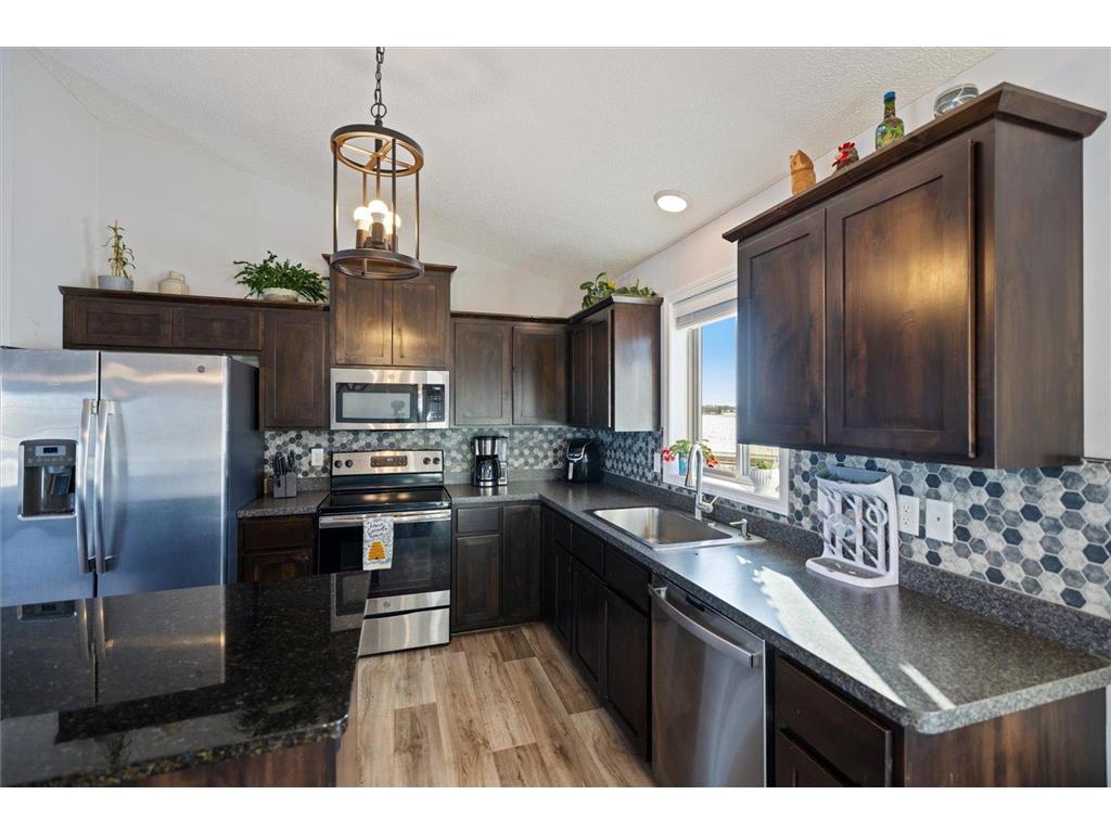 1663 Hidden Trail Mayer MN 55360 7002739 image15