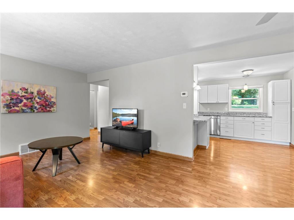 16633 Temple Drive N Minnetonka MN 55345 7079847 image9