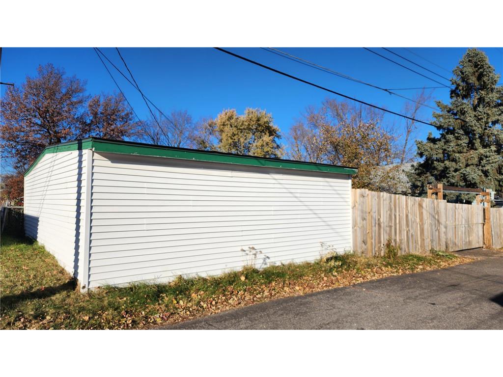 1664 Barclay Street Saint Paul MN 55106 6819653 image16