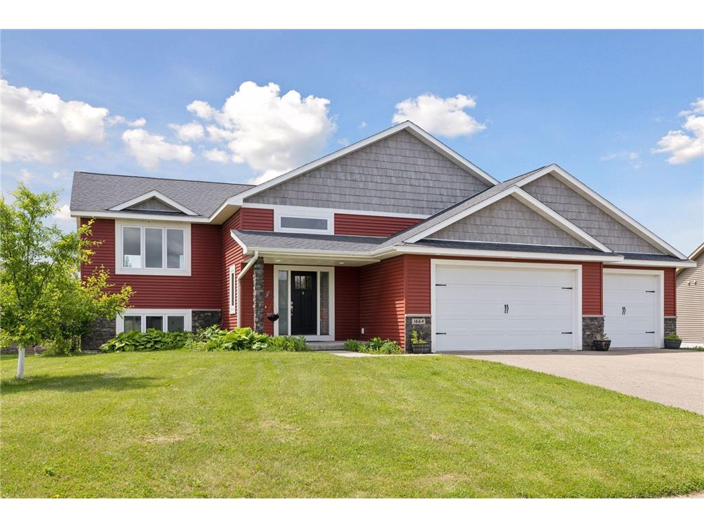 1664 Otter Way New Richmond WI 54017 6741905 image1