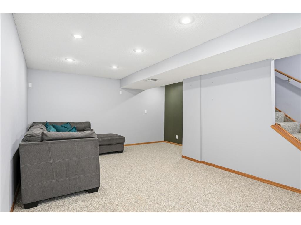 16645 Flagstaff Avenue W Lakeville MN 55068 7058353 image23