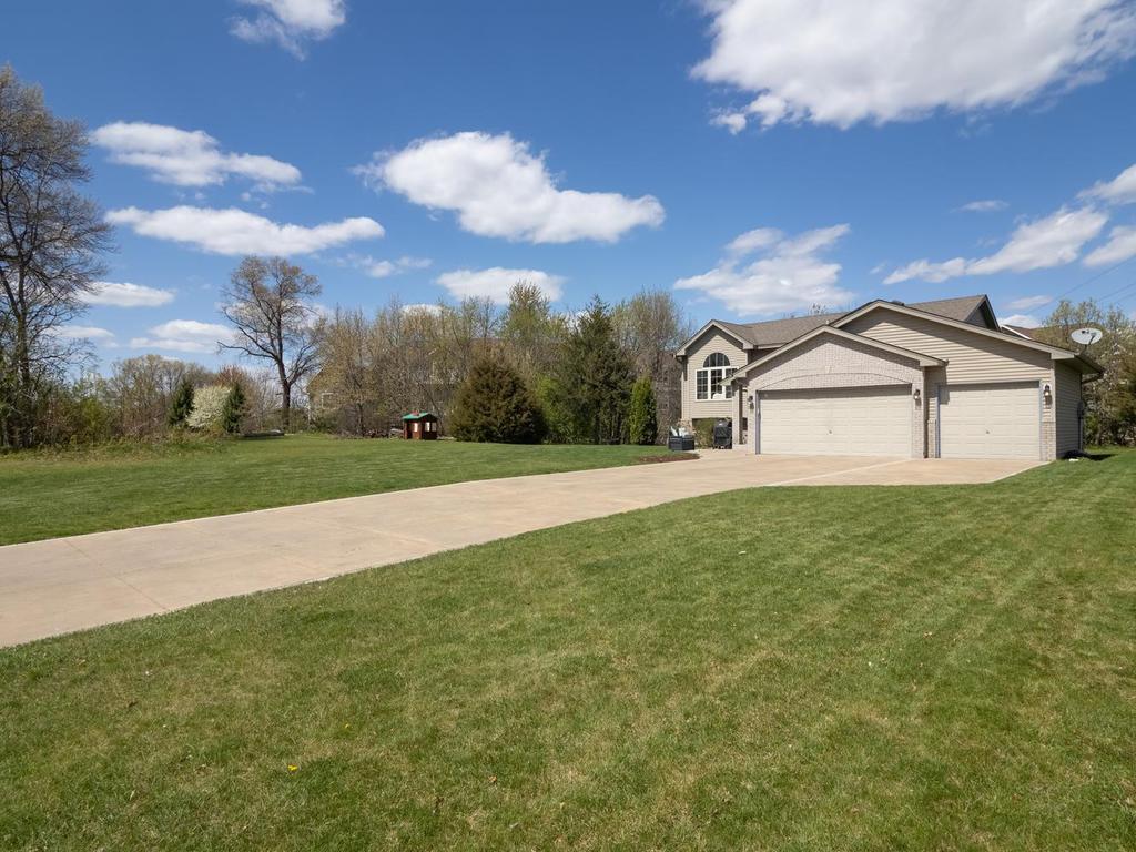 1665 155th Avenue NW Andover MN 55304 7072982 image2