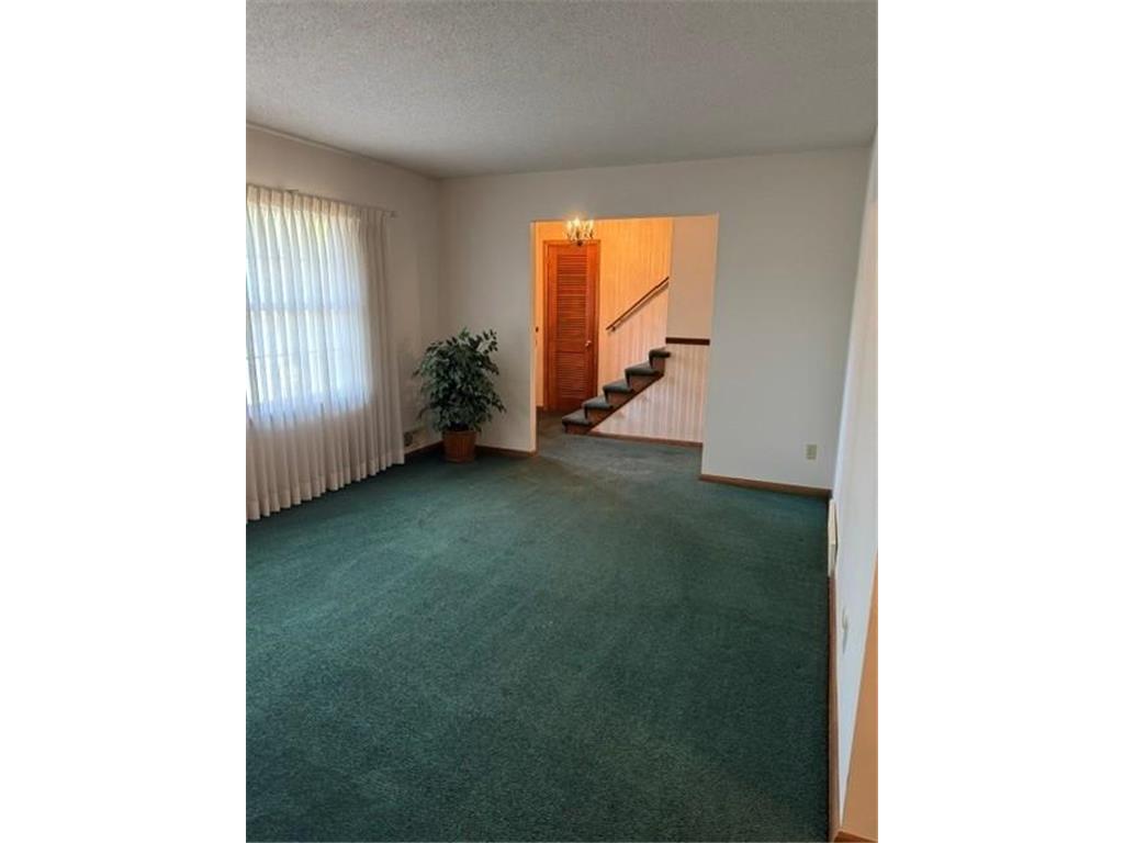 1665 5th Street NW New Brighton MN 55112 7088050 image2