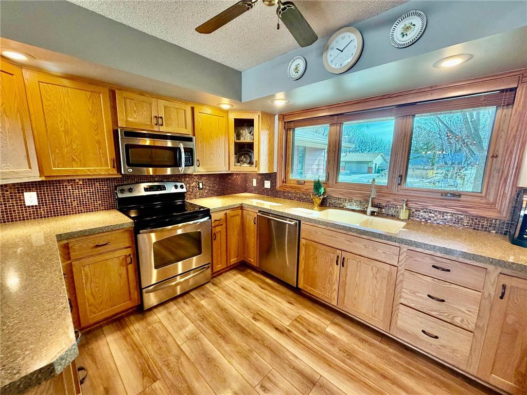 1665 Oakwood Drive Worthington MN 56187 7031622 image14