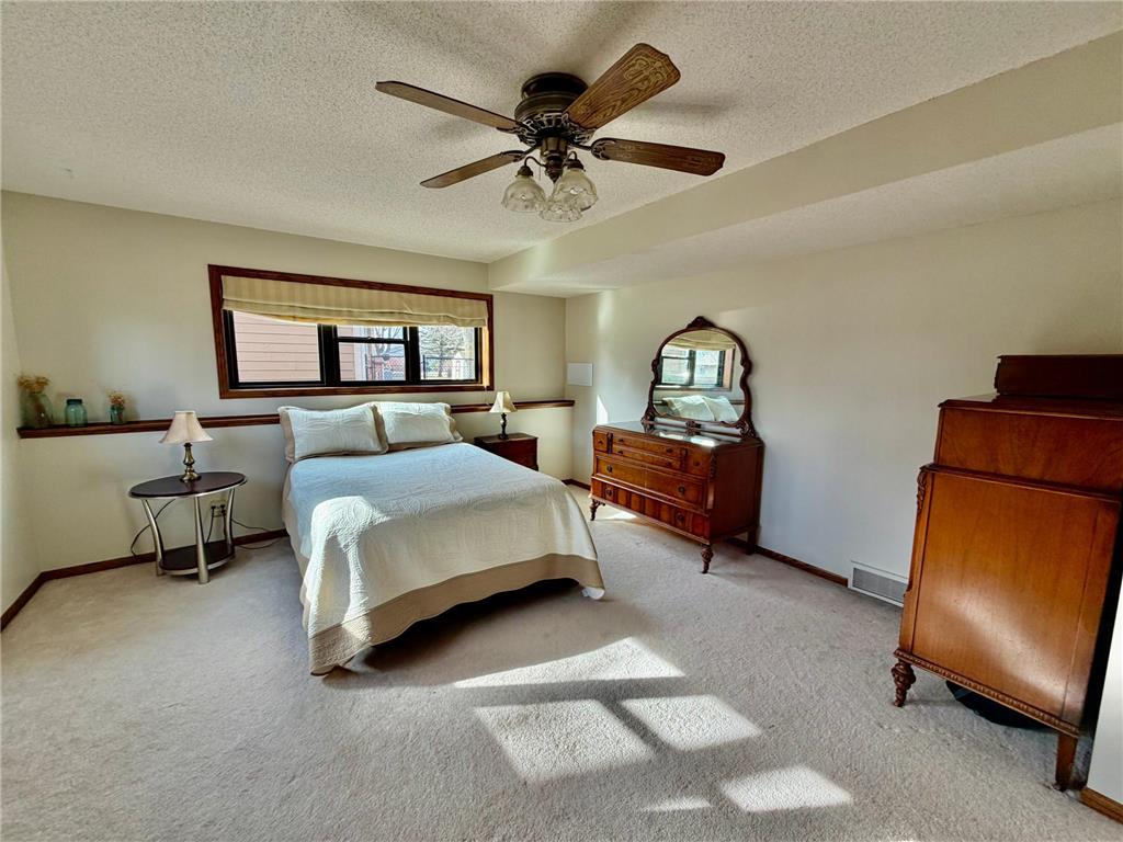 1665 Oakwood Drive Worthington MN 56187 7031622 image23