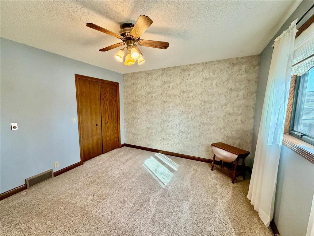 1665 Oakwood Drive Worthington MN 56187 7031622 image36