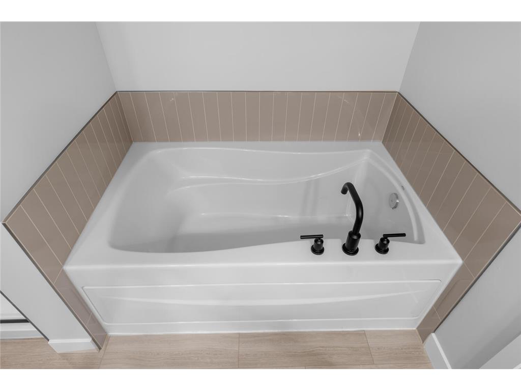 16651 S Manor Road Eden Prairie MN 55344 6824871 image13