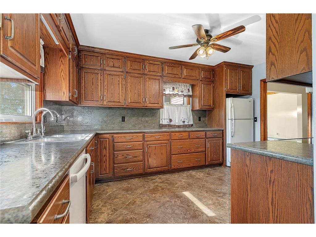 16659 411th Avenue Glencoe MN 55336 7053929 image14