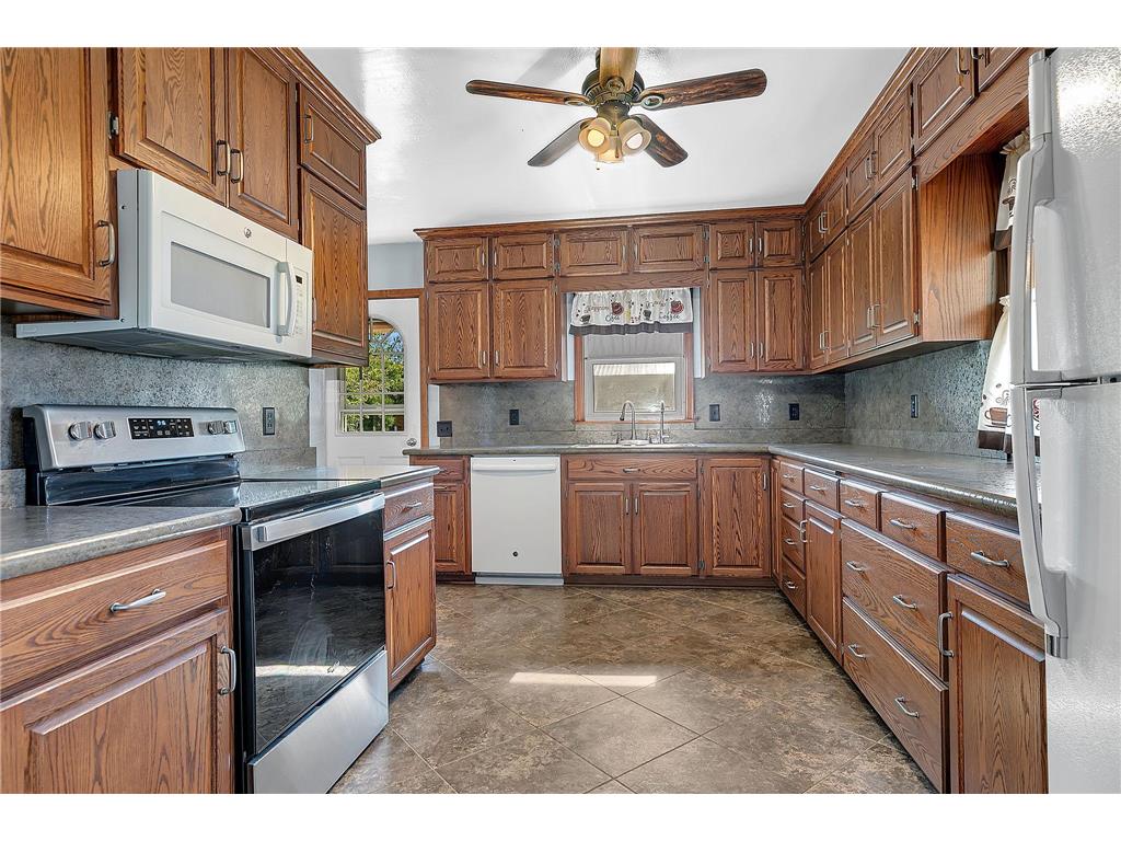 16659 411th Avenue Glencoe MN 55336 7053929 image6