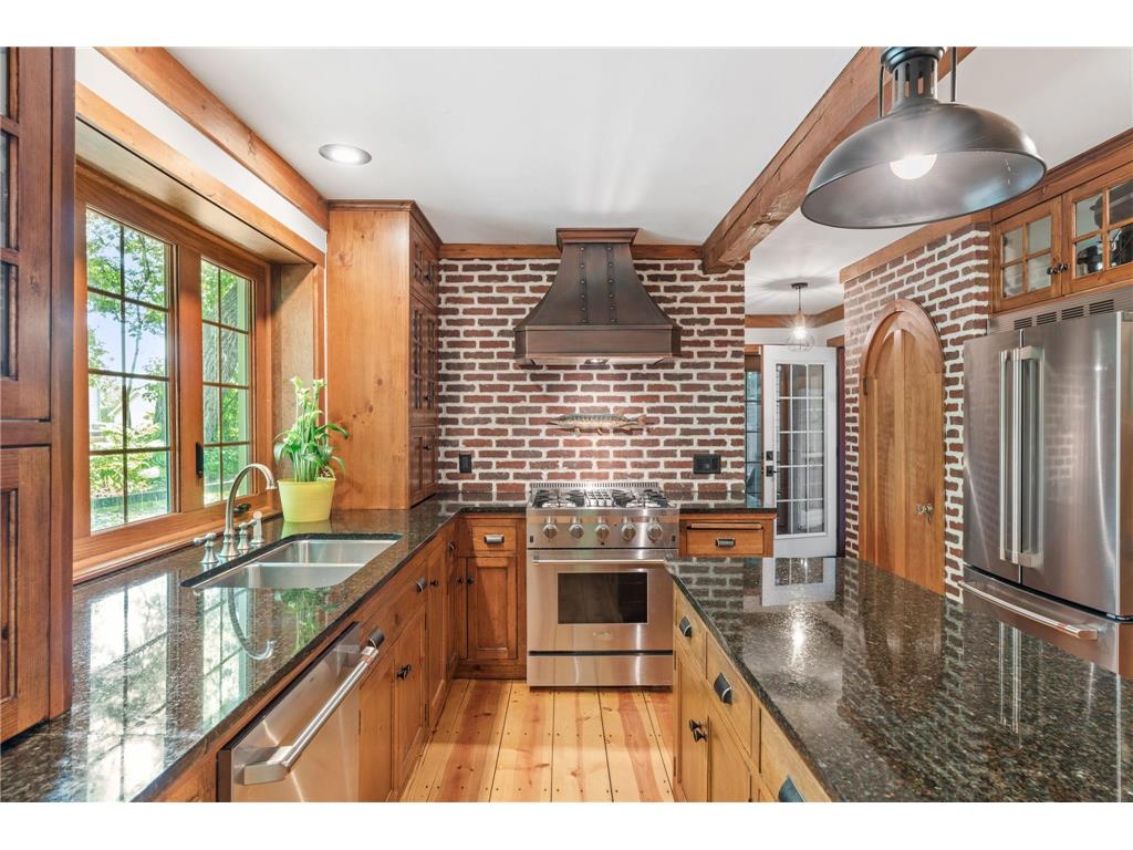 16660 Lakeview Court Lakeville MN 55044 6723630 image1