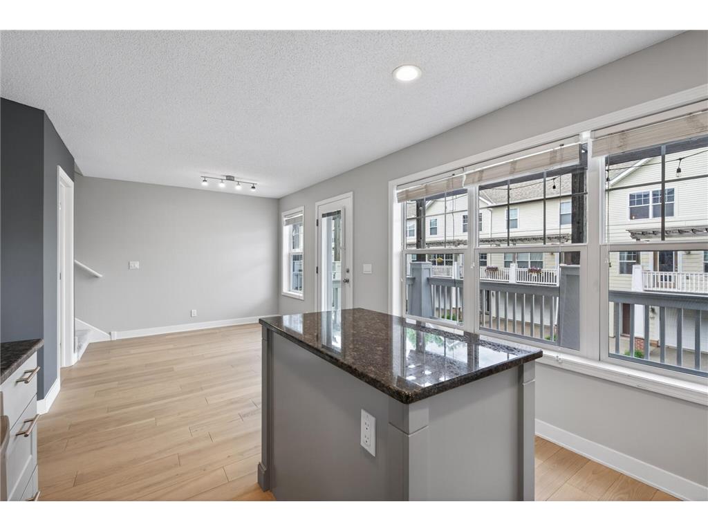 1667 Arona Street #8 Falcon Heights MN 55108 7075723 image16