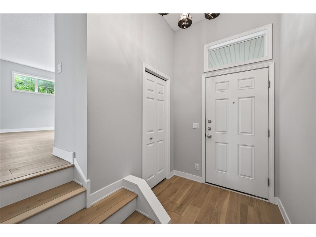 1667 Arona Street #8 Falcon Heights MN 55108 7075723 image2