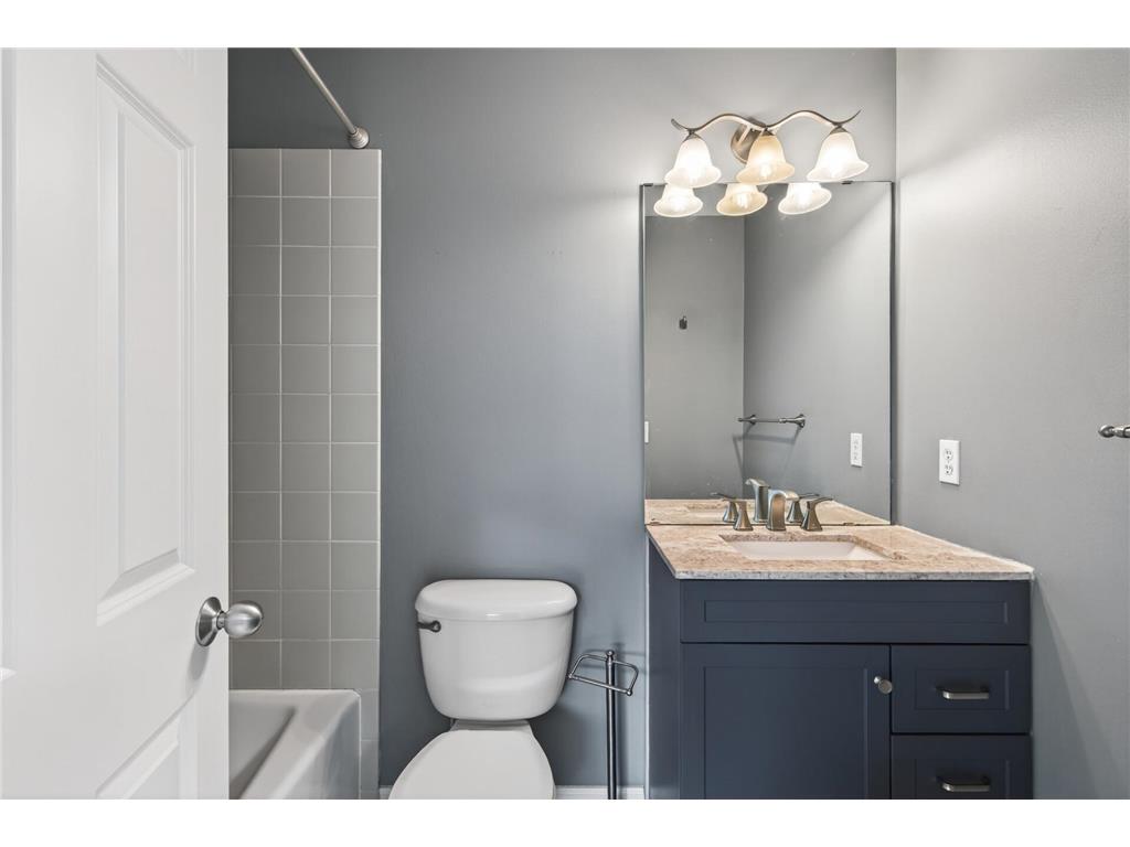 1667 Arona Street #8 Falcon Heights MN 55108 7075723 image26