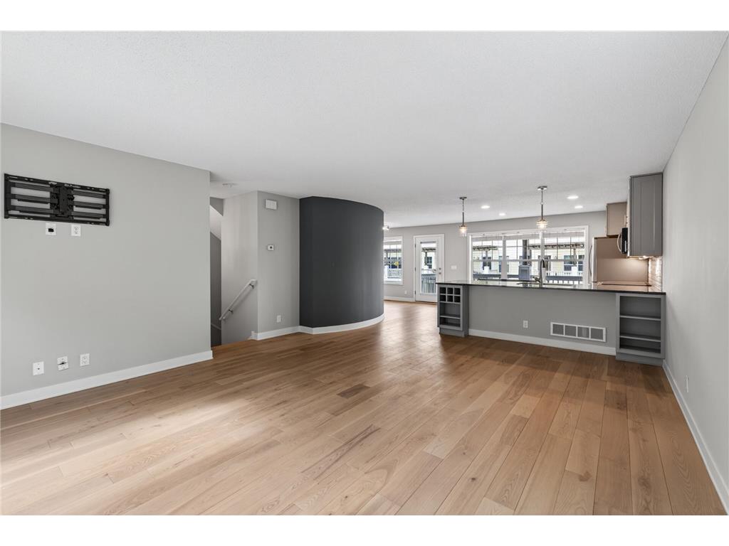 1667 Arona Street #8 Falcon Heights MN 55108 7075723 image8