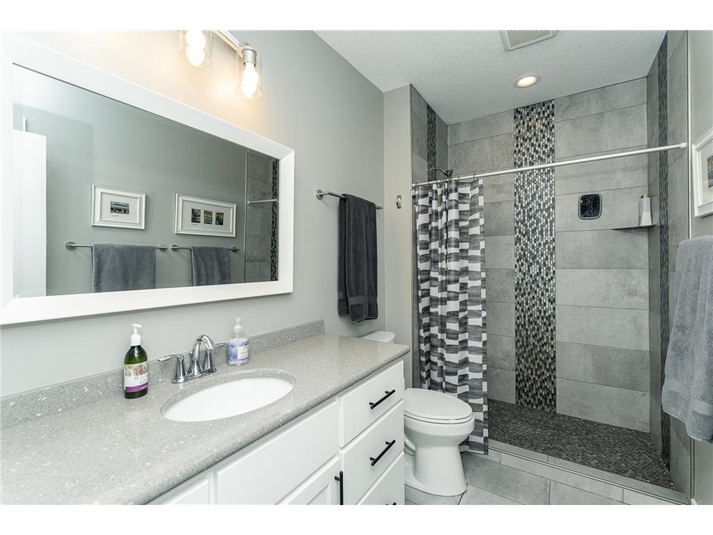 1667 Brandt Drive NE Byron MN 55920 6817552 image29