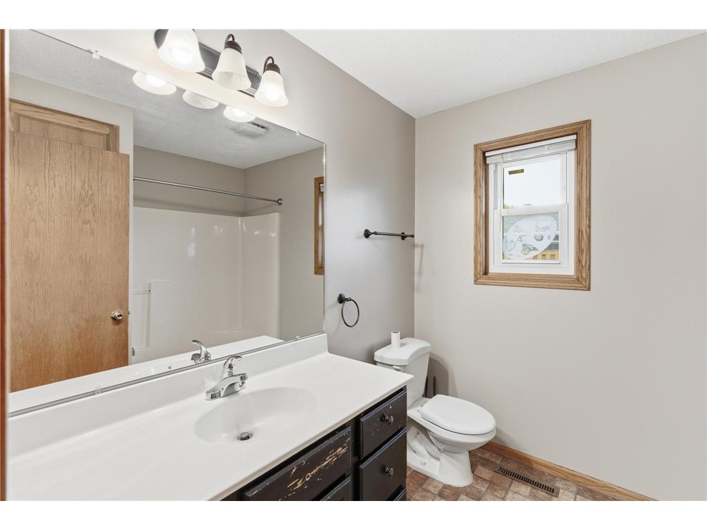 1667 Knights Drive North Mankato MN 56003 7072666 image11