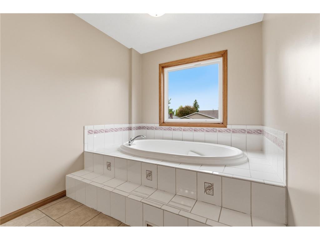 1667 Knights Drive North Mankato MN 56003 7072666 image15