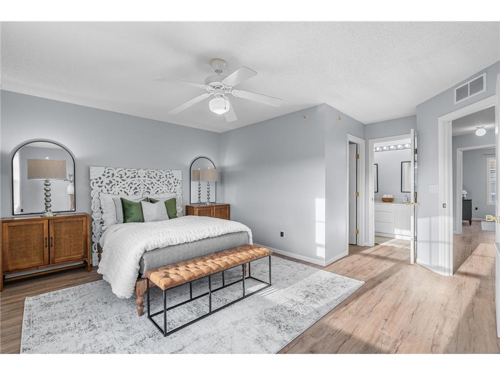 1667 Village Trail E #5 Maplewood MN 55109 7058926 image24