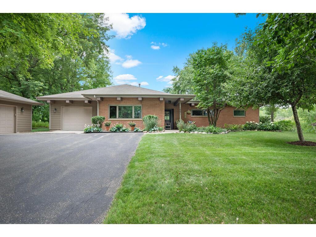 16671 Creekside Lane, MN 55345 MLS 6388531 Edina Realty