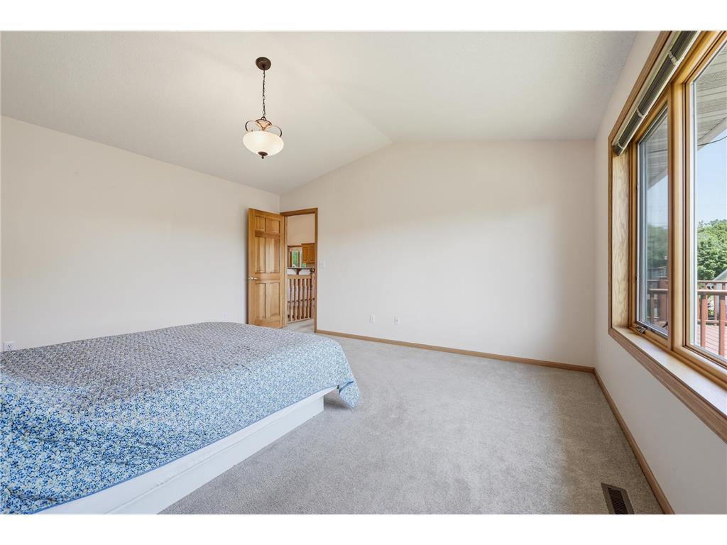 1668 Mackubin Street Saint Paul MN 55117 7076011 image19