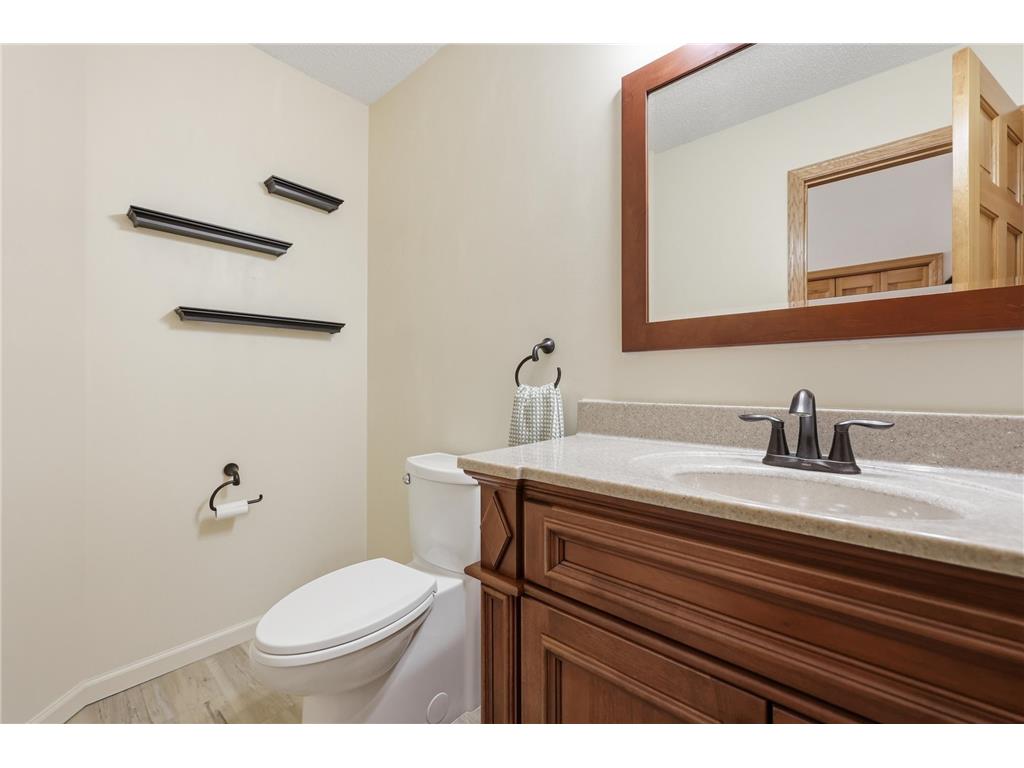 1668 Mackubin Street Saint Paul MN 55117 7076011 image22