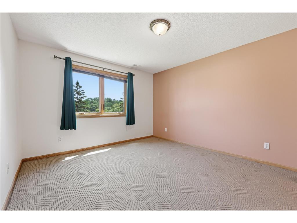 1668 Mackubin Street Saint Paul MN 55117 7076011 image23