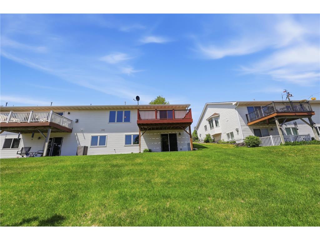 1668 Mackubin Street Saint Paul MN 55117 7076011 image36