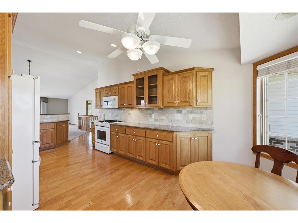 1668 Mackubin Street Saint Paul MN 55117 7076011 image8