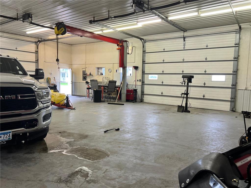 1669 211th Avenue Madison MN 56256 6776308 image10