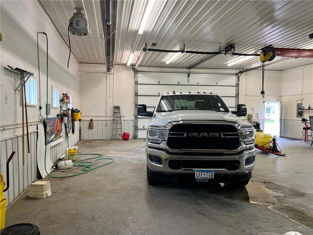 1669 211th Avenue Madison MN 56256 6776308 image11