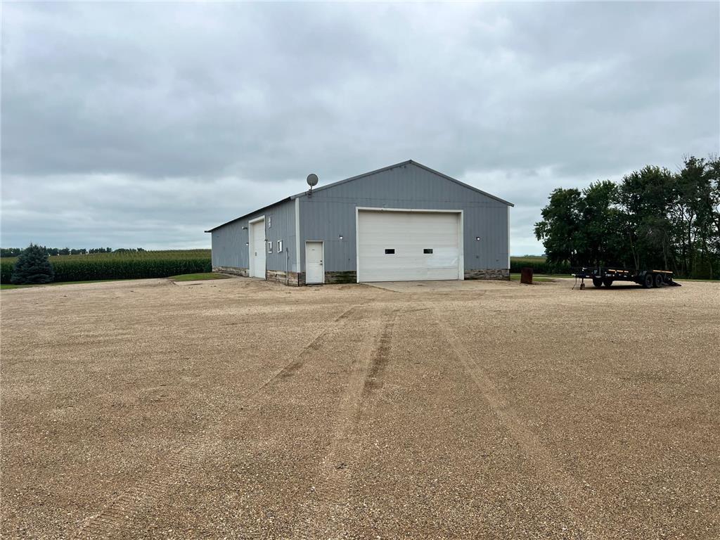 1669 211th Avenue Madison MN 56256 6776308 image17