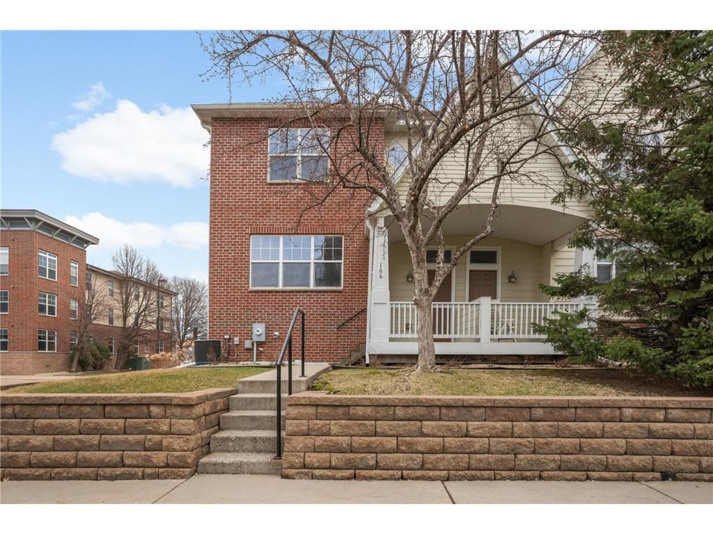 1669 Arona Street #1 Falcon Heights MN 55108 7055556 image1