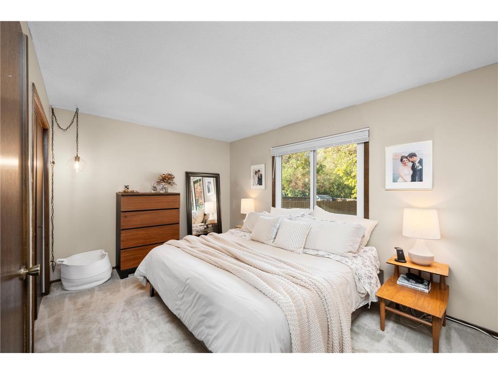 1669 Walnut Lane Eagan MN 55122 6809451 image11