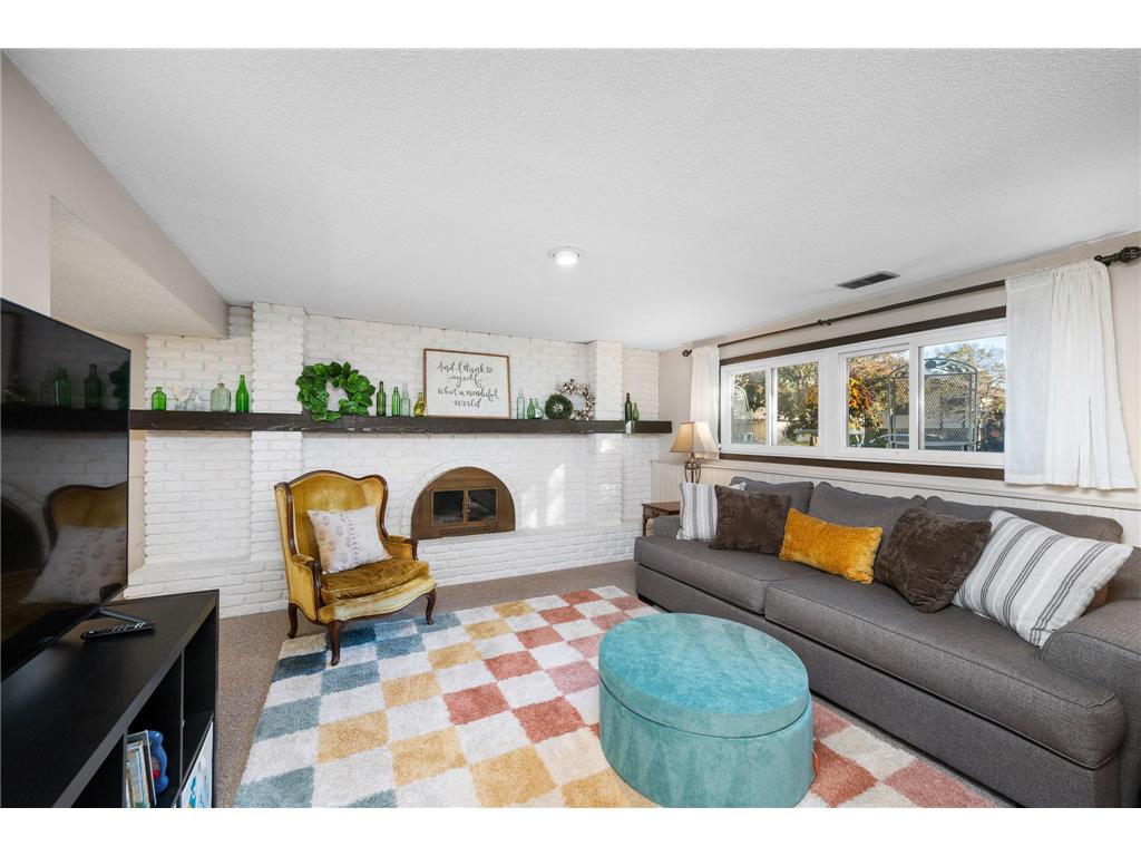 1669 Walnut Lane Eagan MN 55122 6809451 image18