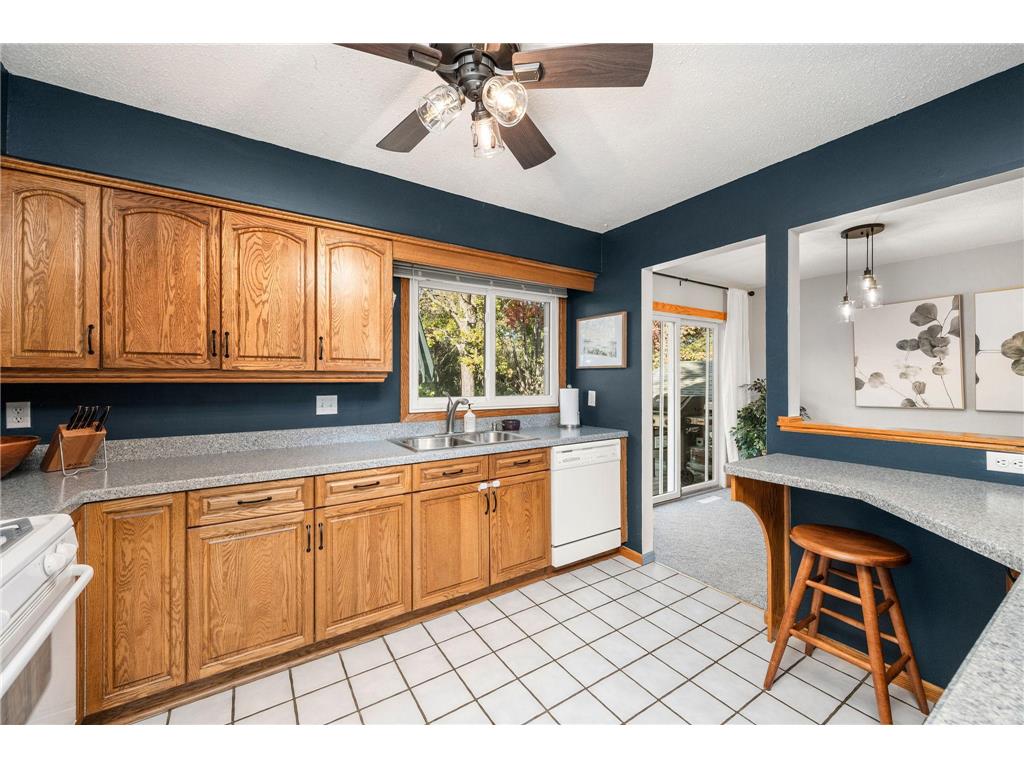 1669 Walnut Lane Eagan MN 55122 6809451 image9