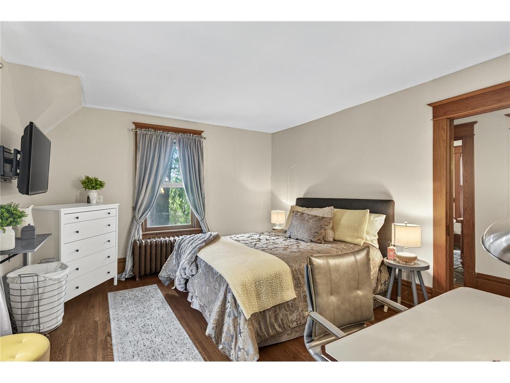 1670 Ashland Avenue Saint Paul MN 55104 6804259 image18