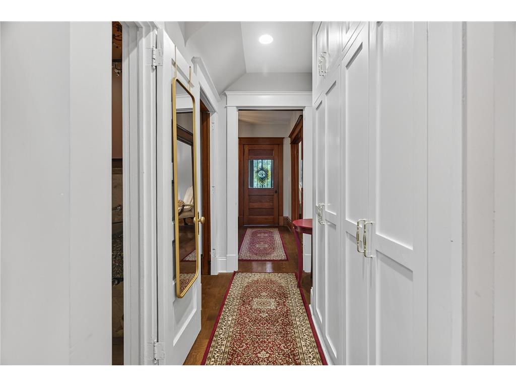 1670 Ashland Avenue Saint Paul MN 55104 6804259 image20